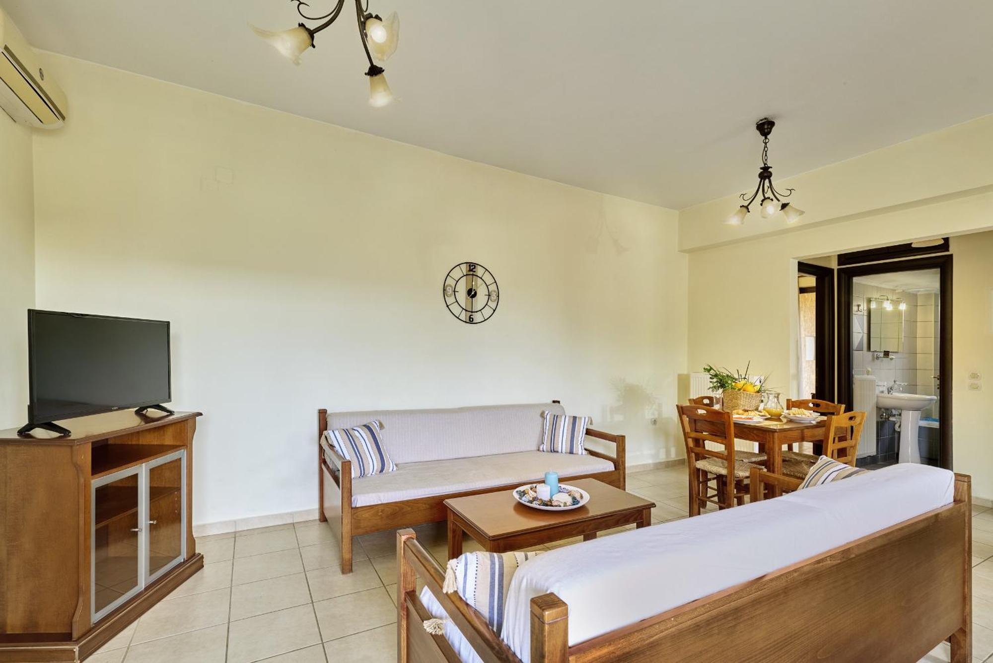 Villa Gereoudis Seaview Apartments-Pool & Bar Колимварион Экстерьер фото