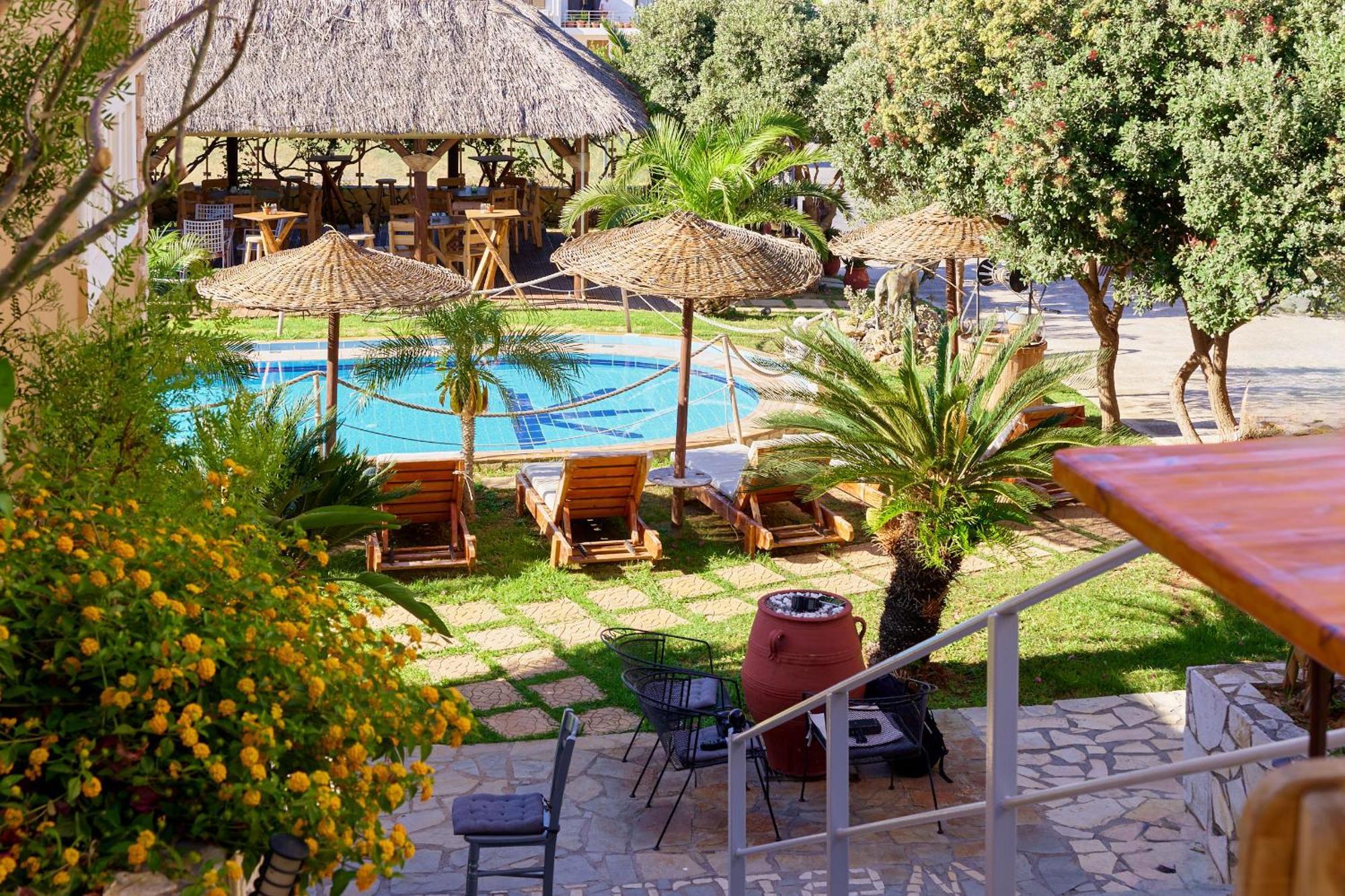 Villa Gereoudis Seaview Apartments-Pool & Bar Колимварион Экстерьер фото