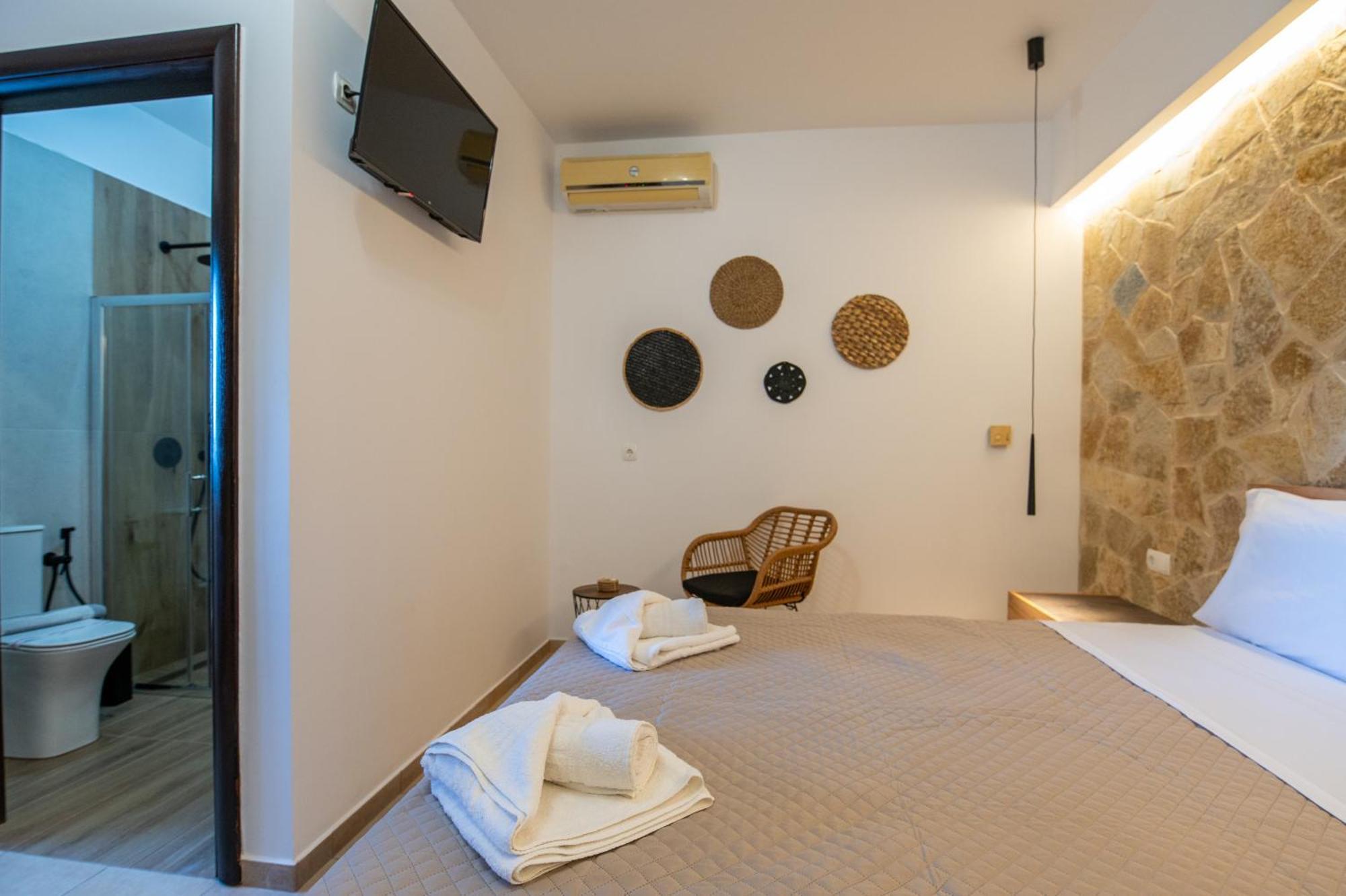 Villa Gereoudis Seaview Apartments-Pool & Bar Колимварион Экстерьер фото