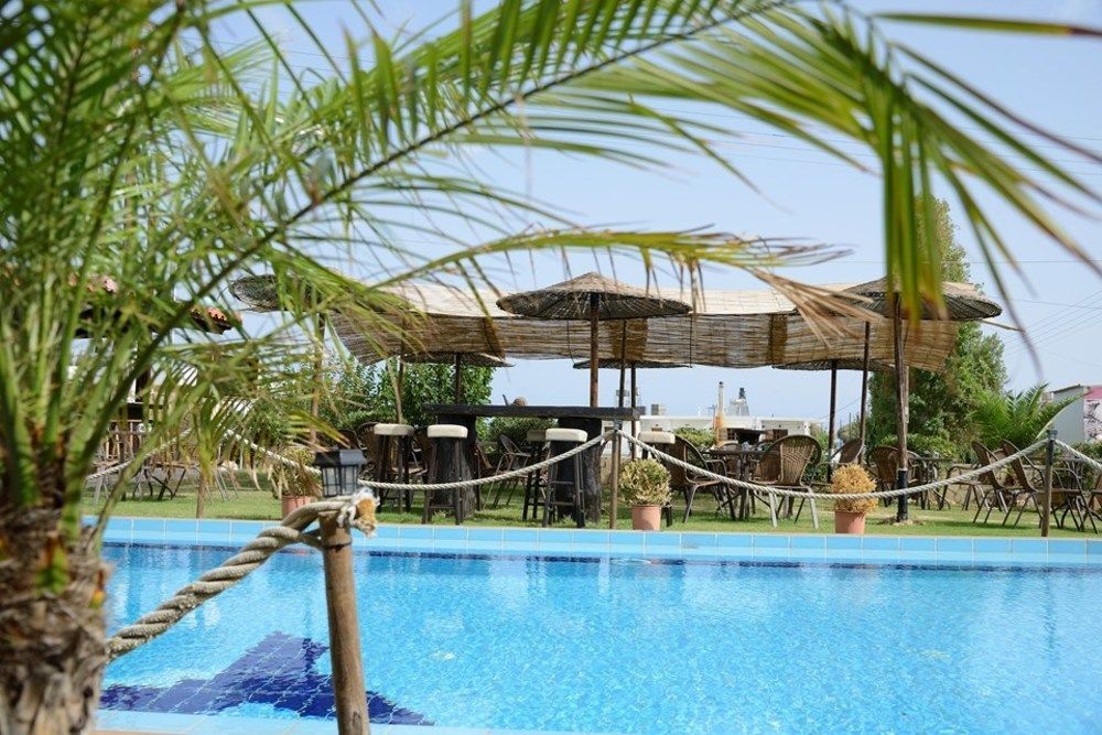 Villa Gereoudis Seaview Apartments-Pool & Bar Колимварион Экстерьер фото